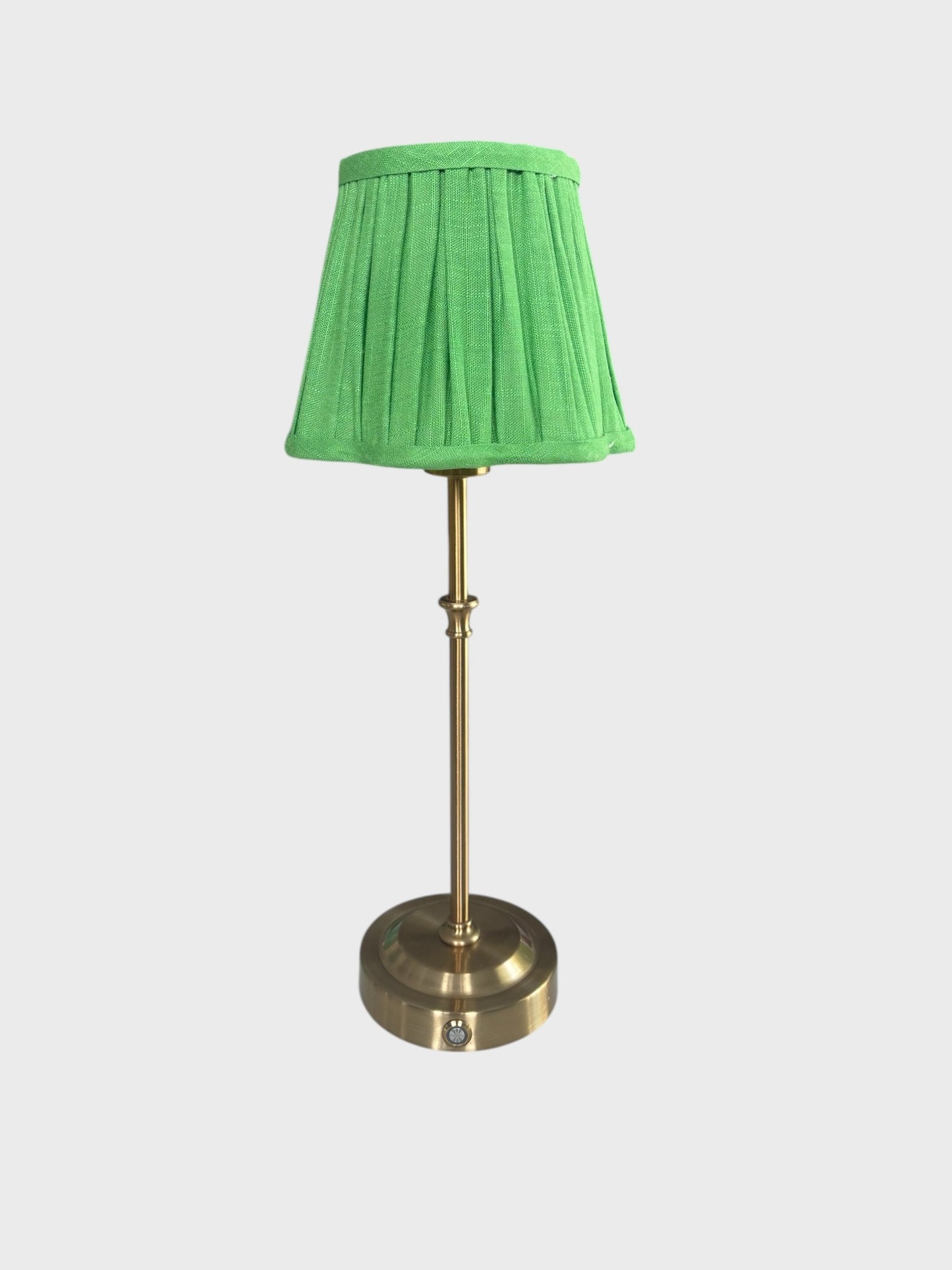Leaf Green Scalloped Lampshade