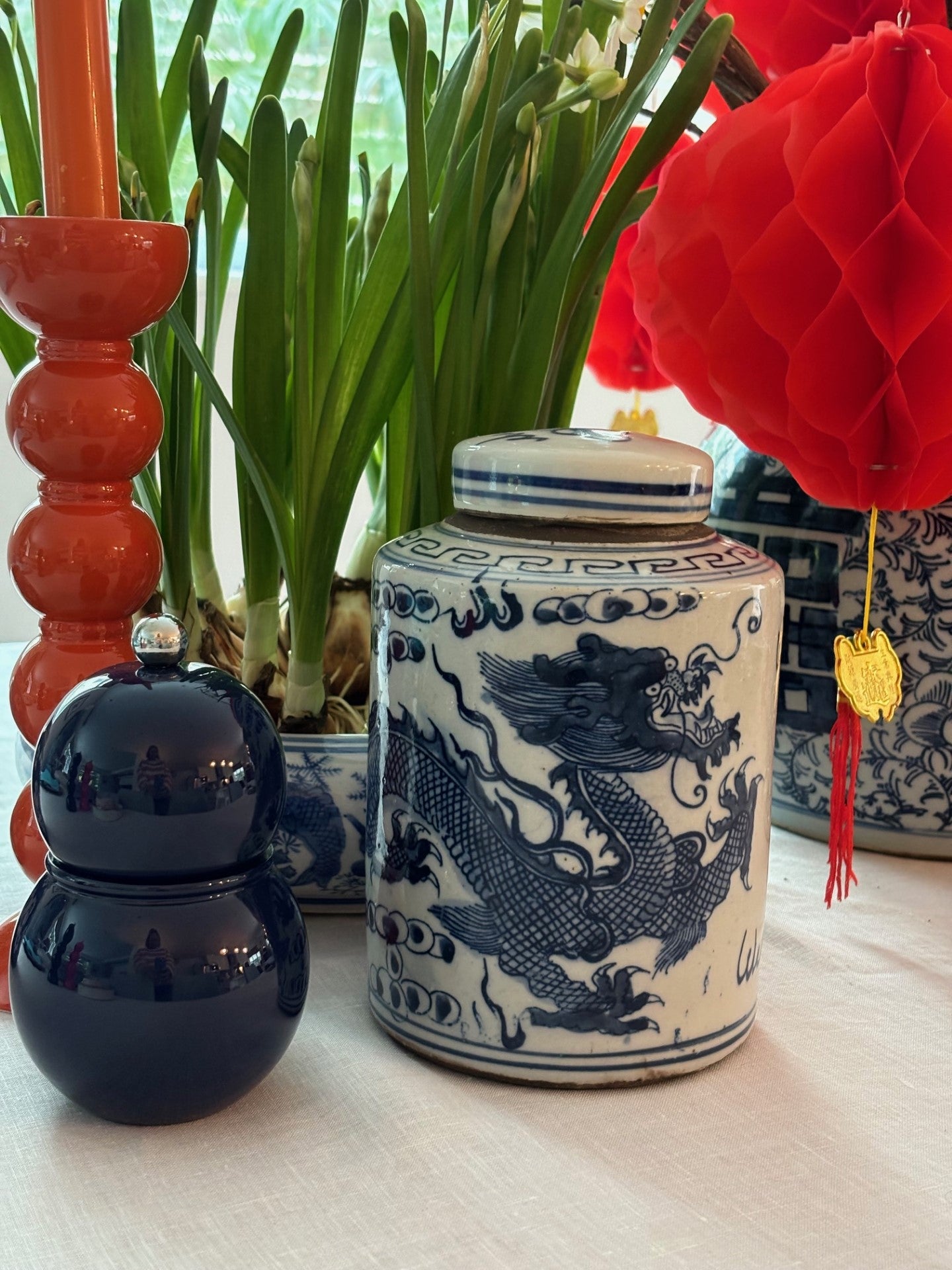 Dragon Tea Jar